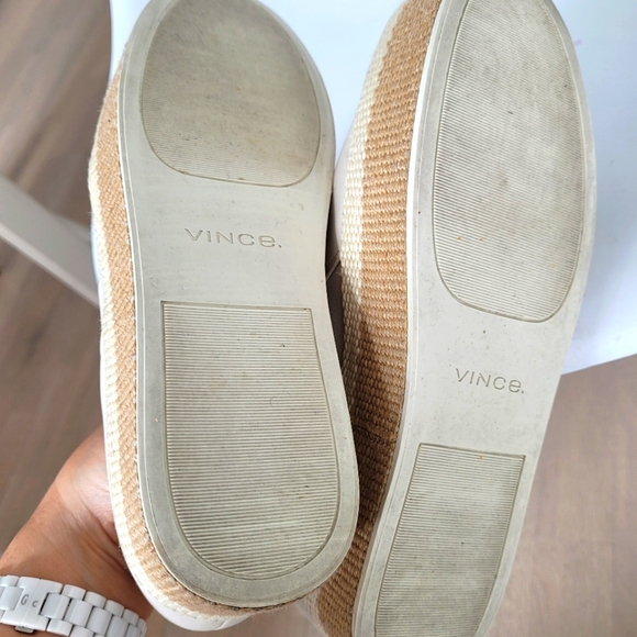 Vince. Flat slip on size 8M - Picture 8 of 13